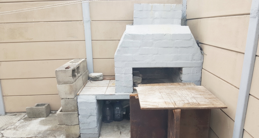 To Let 1 Bedroom Property for Rent in Wetton Western Cape